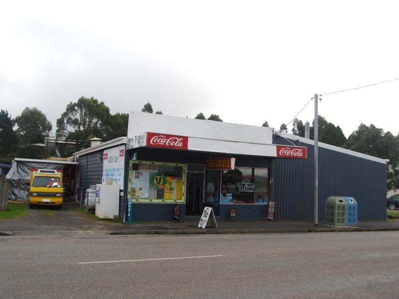 79 Main Street   ‘The Cribb Hut’, Zeehan TAS 7469