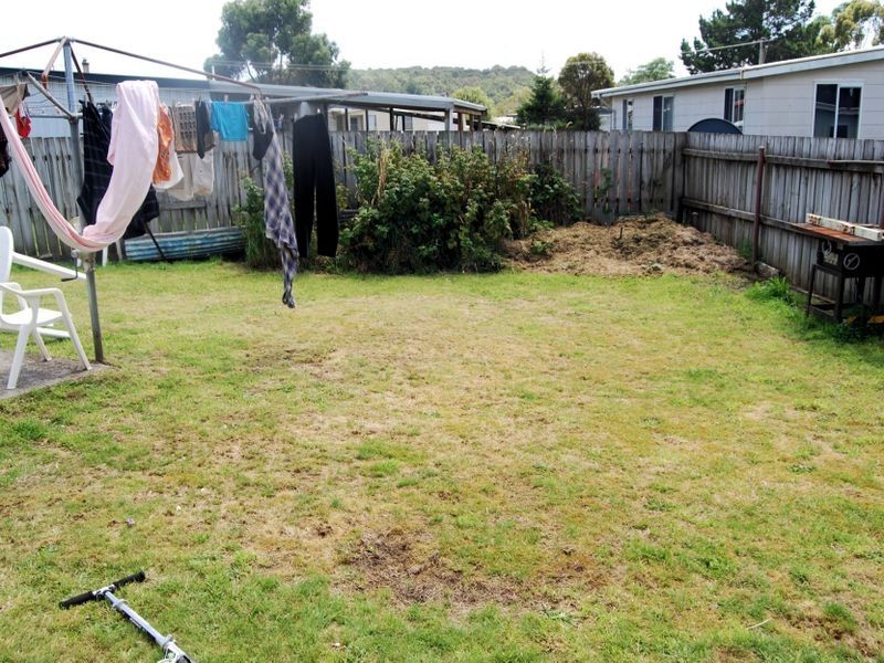 5 Federation Court, Zeehan TAS 7469