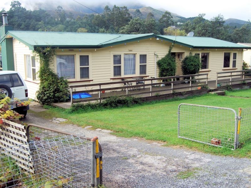 24 Penghana Road, Queenstown TAS 7467