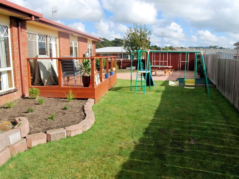 2 Brady Place, Somerset TAS 7322