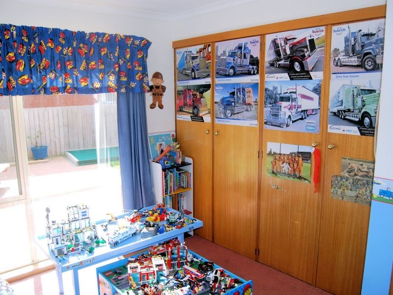 2 Brady Place, Somerset TAS 7322