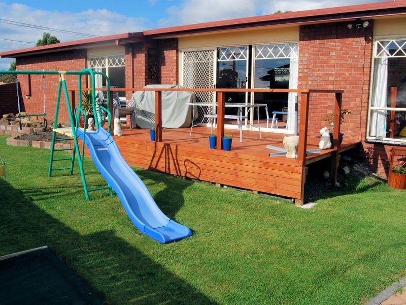 2 Brady Place, Somerset TAS 7322