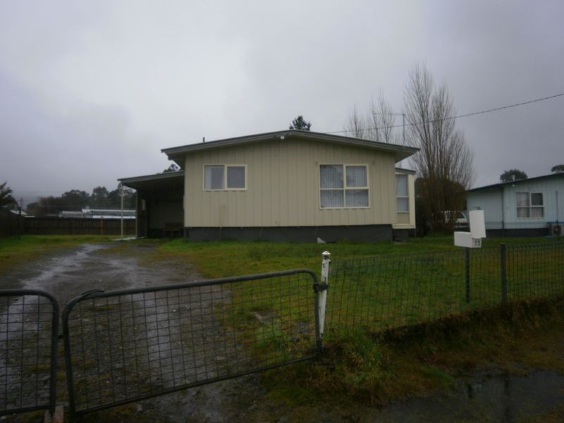 15 Westwood Street, Zeehan TAS 7469