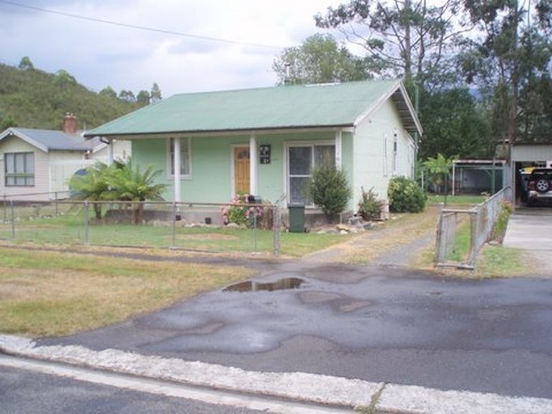 20 Dalmeny Street, Rosebery TAS 7470