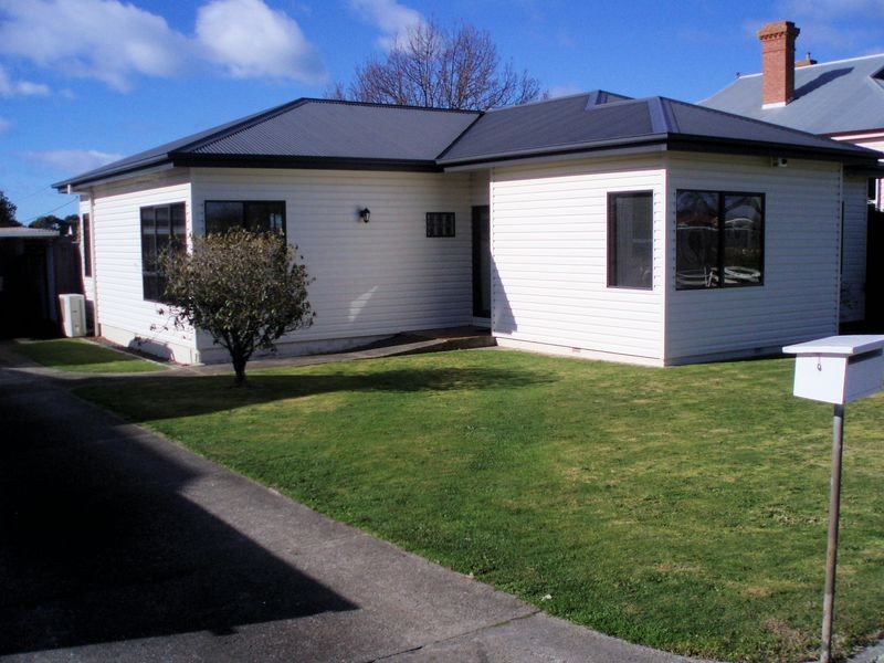 49 Saunders Street, Wynyard TAS 7325