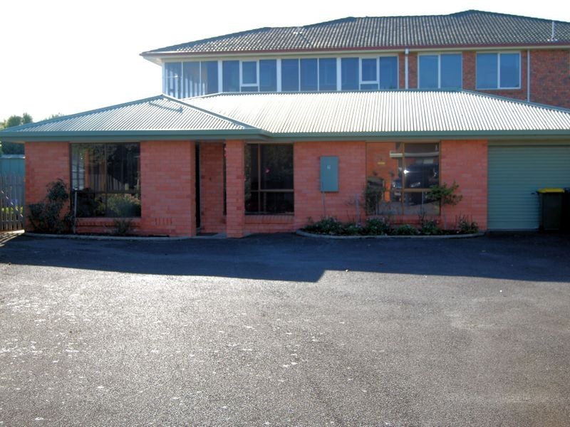 2/8 Port Road, Wynyard TAS 7325