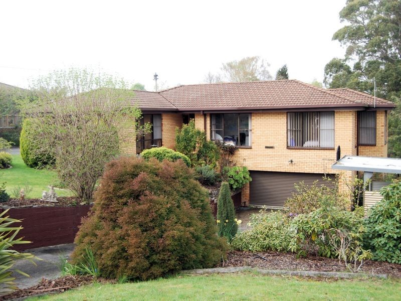 52 Gibbons Street, Wynyard TAS 7325