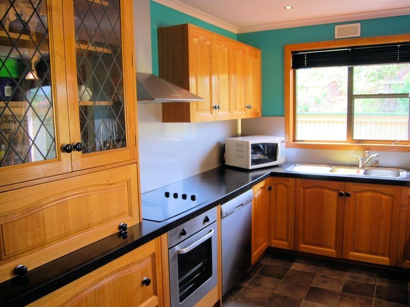 52 Gibbons Street, Wynyard TAS 7325