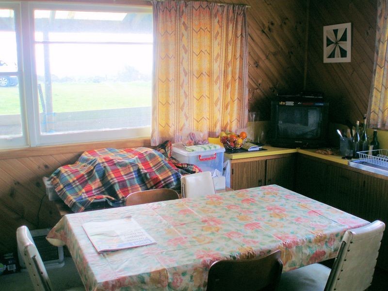 260 Ten Foot Track, Preolenna TAS 7325