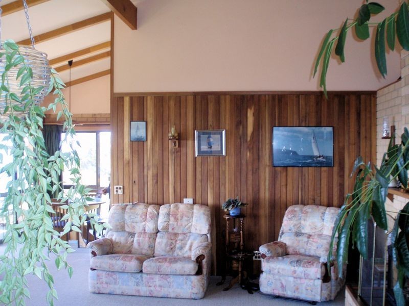 428 Tollymore Road, Table Cape TAS 7325