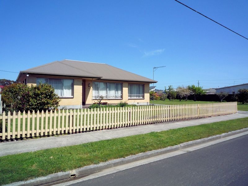 122 Inglis Street, Wynyard TAS 7325