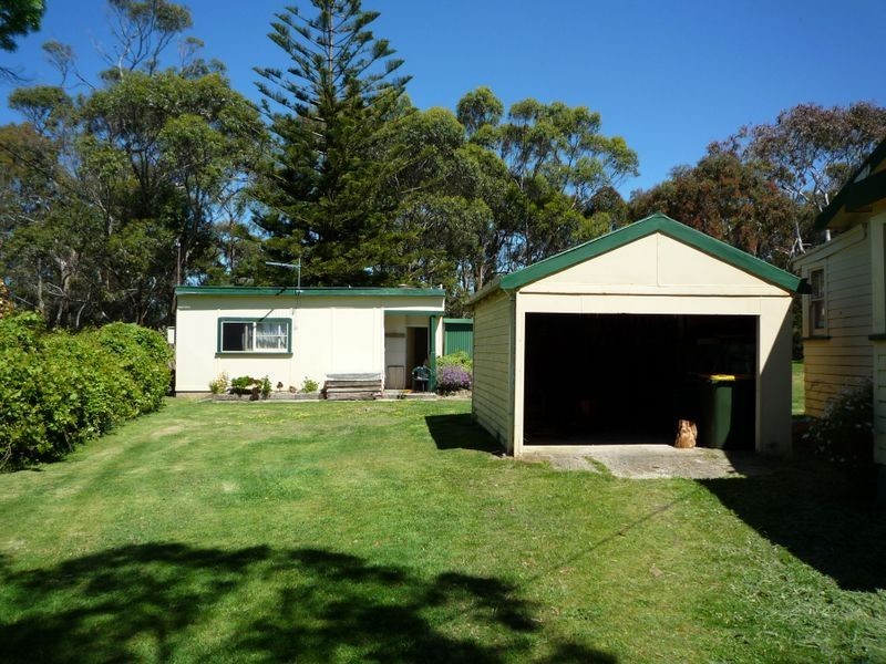 97 Old Bass Highway, Wynyard TAS 7325