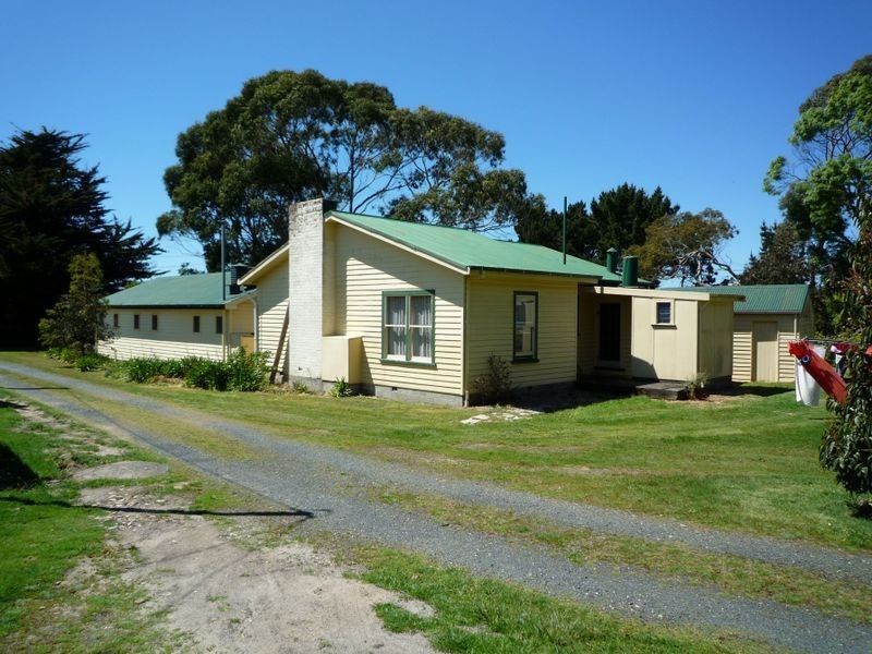 97 Old Bass Highway, Wynyard TAS 7325