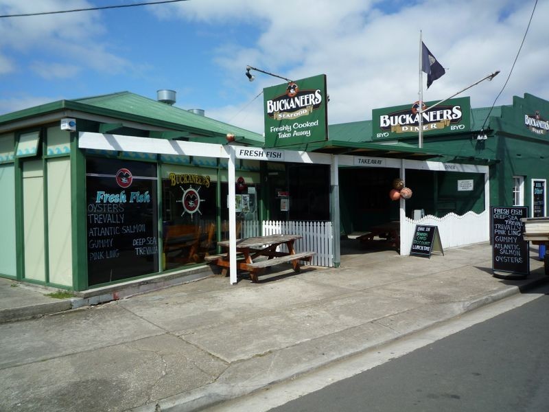 4 Inglis Street, Wynyard TAS 7325