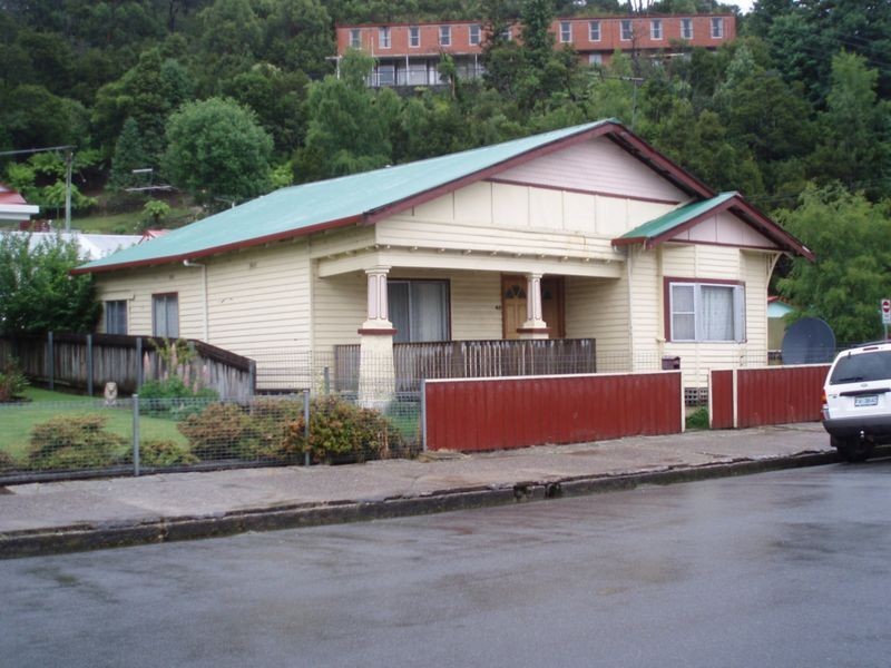 49 McNamara Street, Queenstown TAS 7467