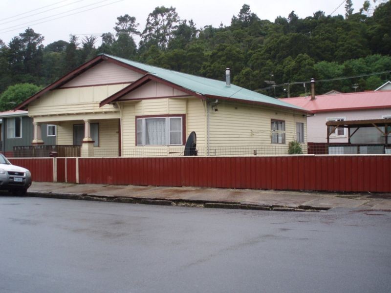 49 McNamara Street, Queenstown TAS 7467