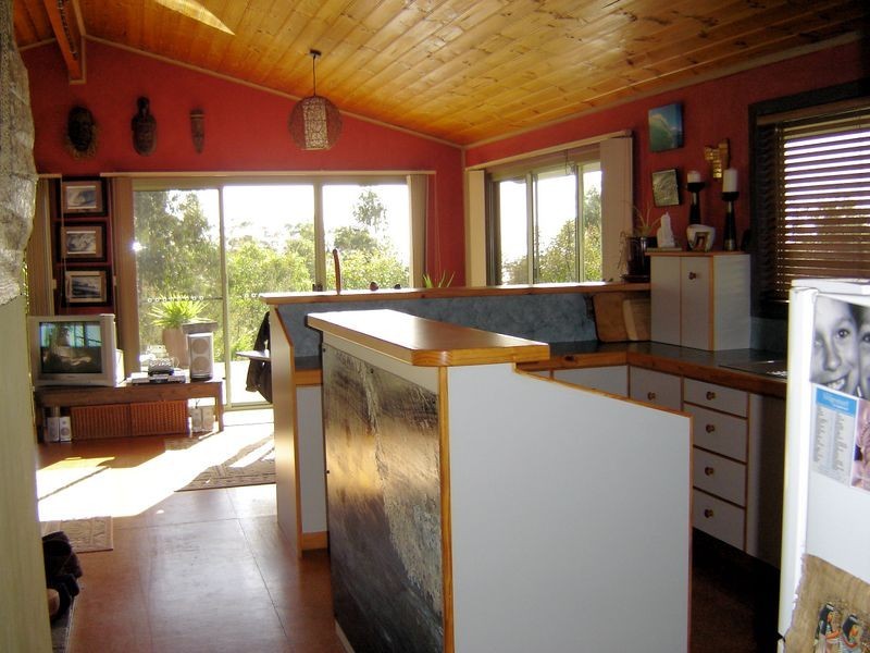 6 Dicks Road, Sisters Beach TAS 7321