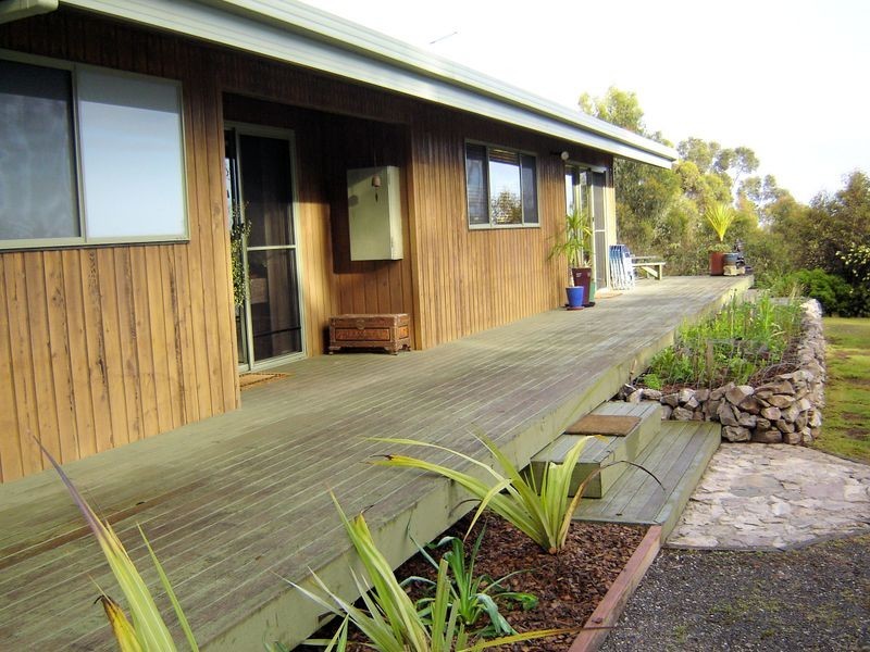 6 Dicks Road, Sisters Beach TAS 7321