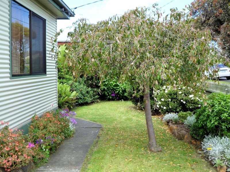 33 Bells Parade, Somerset TAS 7322