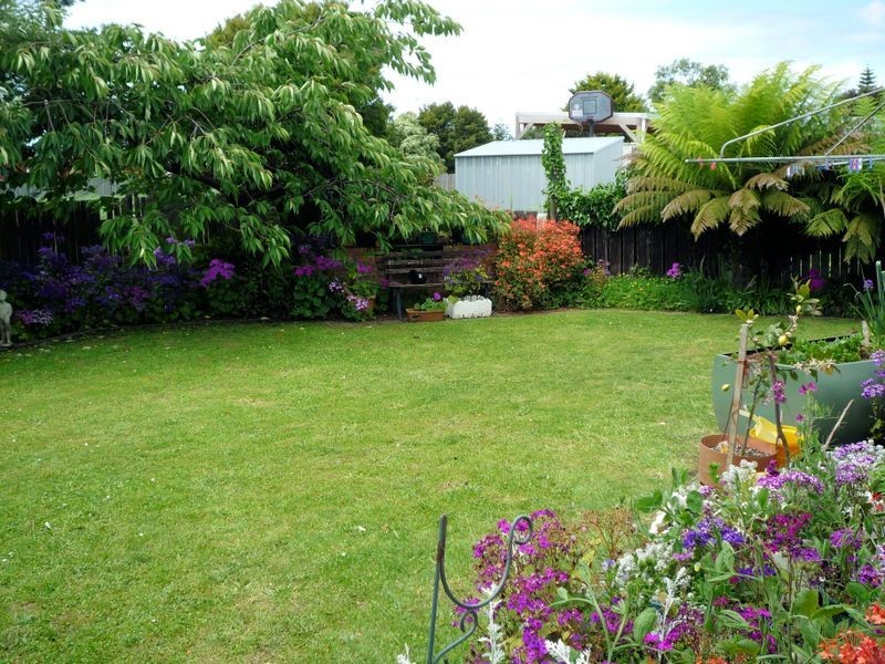 33 Bells Parade, Somerset TAS 7322