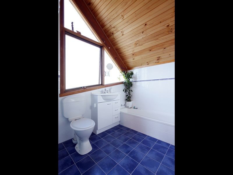 107 Old Bass Highway, Wynyard TAS 7325