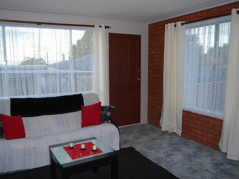 5/20 Pelissier, Somerset TAS 7322