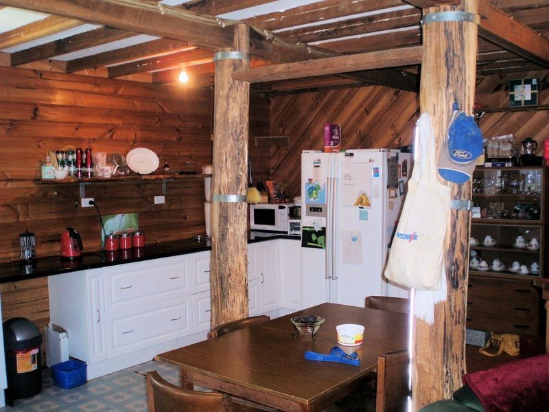 317 Ten Foot Track, Preolenna TAS 7325