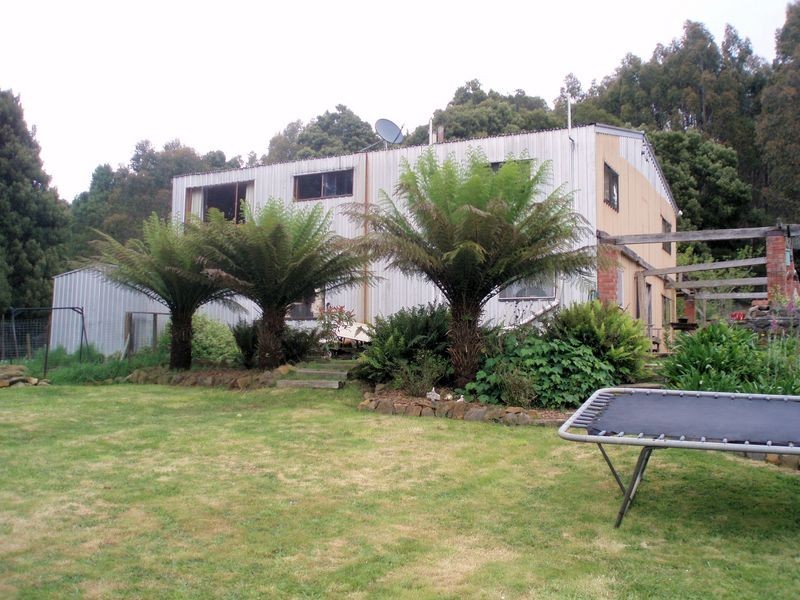 317 Ten Foot Track, Preolenna TAS 7325