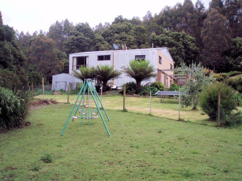 317 Ten Foot Track, Preolenna TAS 7325