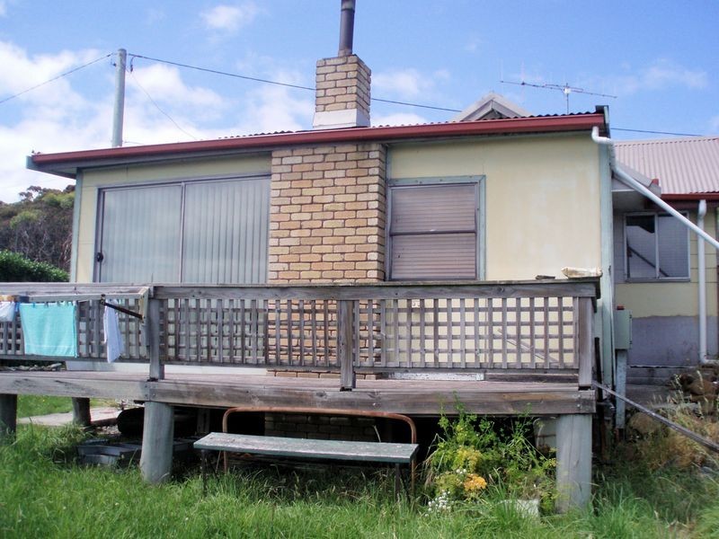 20304 Bass Highway, Cowrie Point TAS 7321