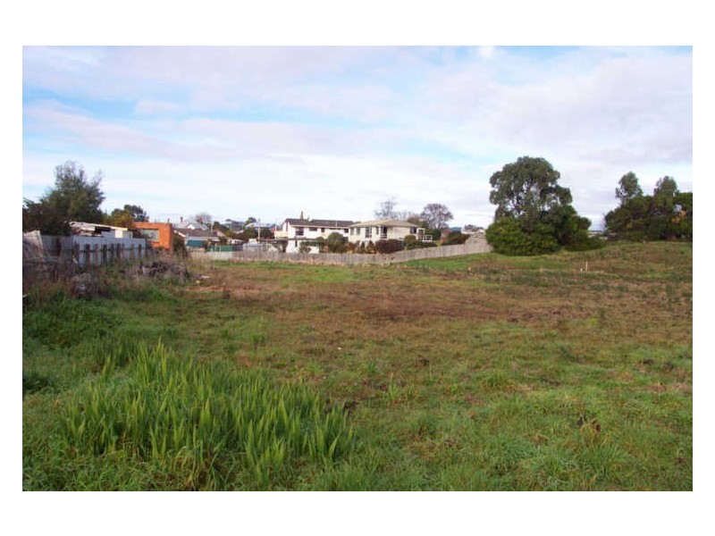 8A George Street, Wynyard TAS 7325