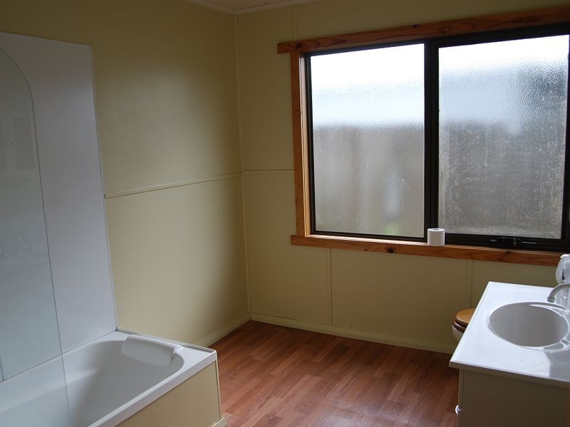 4 Hellyer Street, Smithton TAS 7330