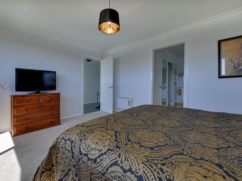 27 York Street, Wynyard TAS 7325