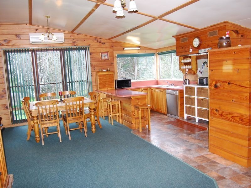 19086 Bass Highway, Rocky Cape TAS 7321