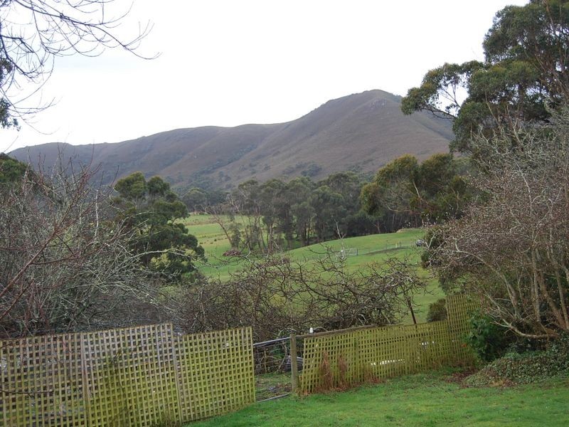 19086 Bass Highway, Rocky Cape TAS 7321