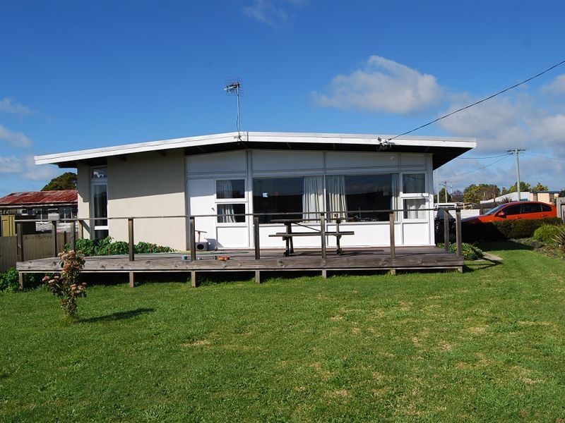 1 John Street, Wynyard TAS 7325