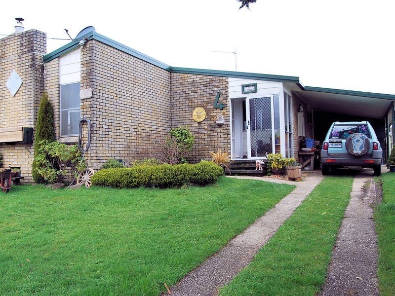 4 English Street, Waratah TAS 7321