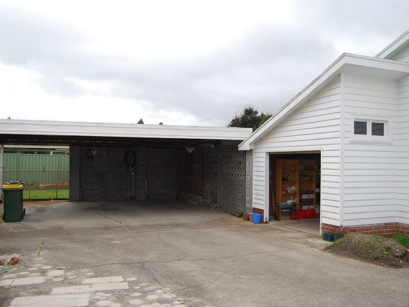 155 – 155a Old Bass Highway, Wynyard TAS 7325