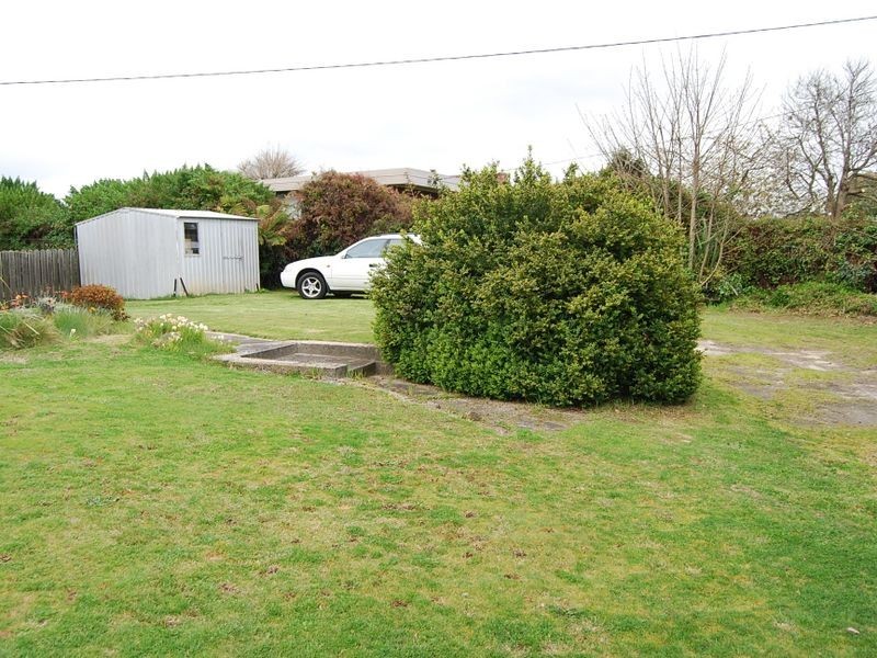 155 – 155a Old Bass Highway, Wynyard TAS 7325