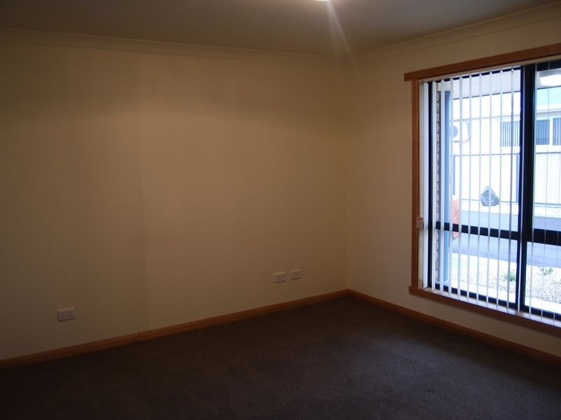 2/59 Inglis Street, Wynyard TAS 7325