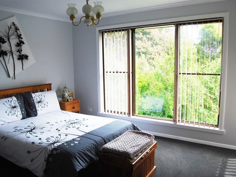 52 Gibbons Street, Wynyard TAS 7325