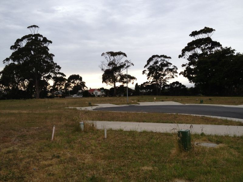 Moore Street, Wynyard TAS 7325