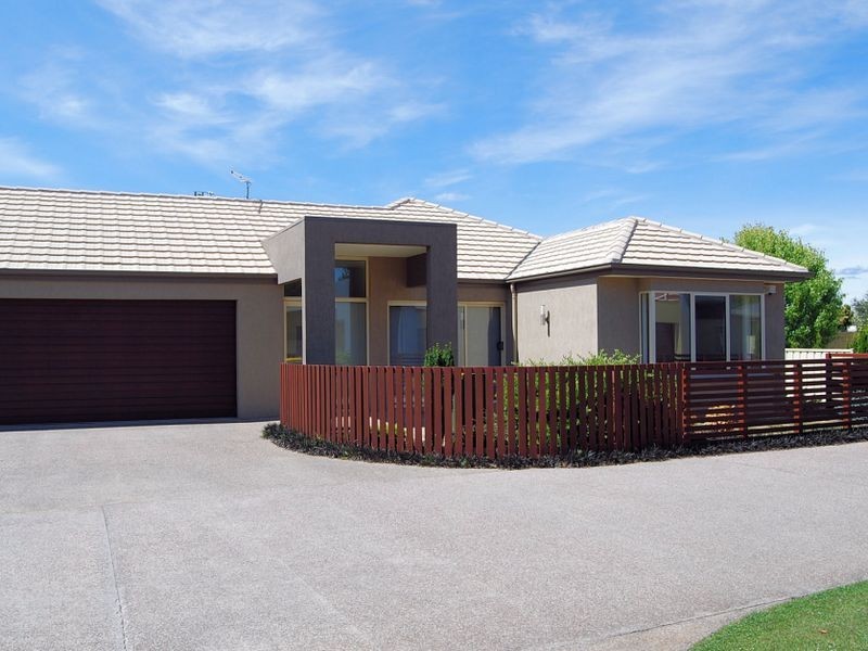 Unit 1/1 Moore Court, Wynyard TAS 7325