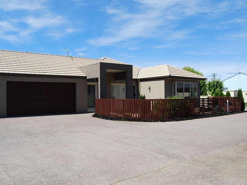 Unit 1/1 Moore Court, Wynyard TAS 7325