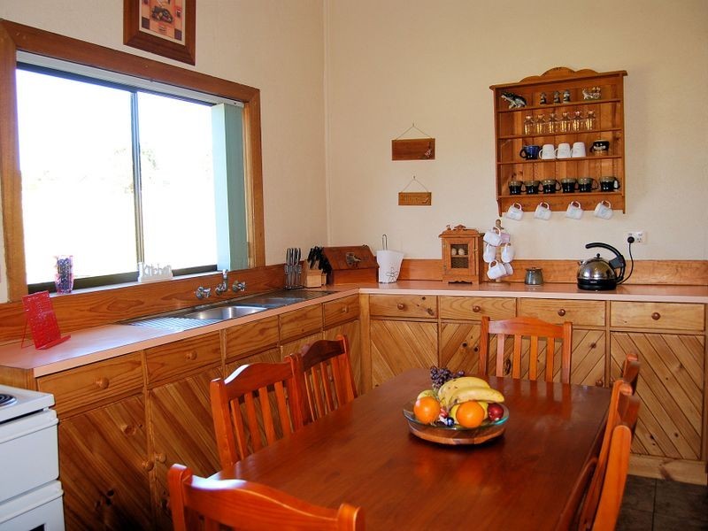 32 Main Street, Waratah TAS 7321