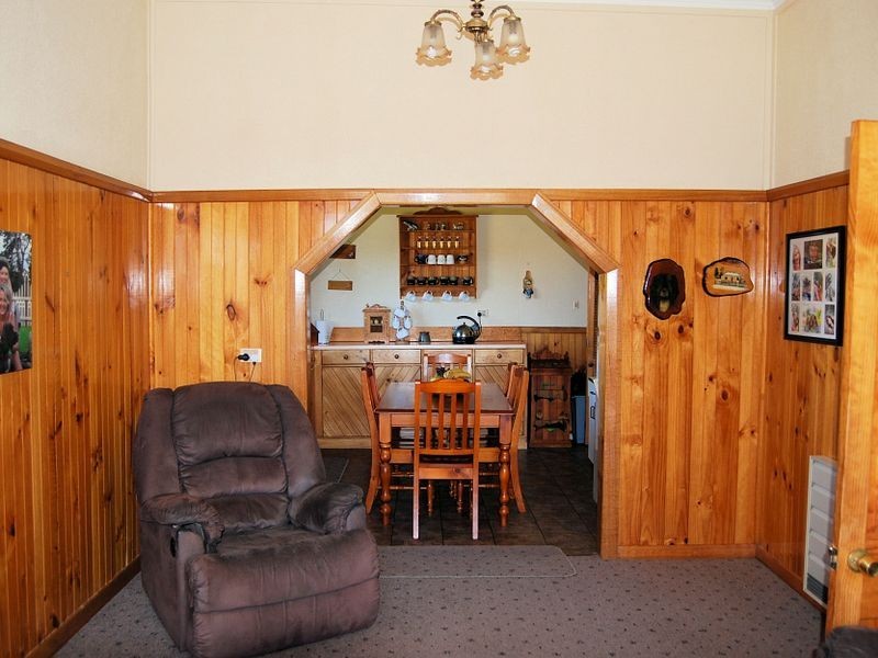 32 Main Street, Waratah TAS 7321
