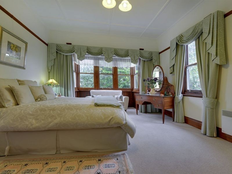 33 Main Road, Stanley TAS 7331