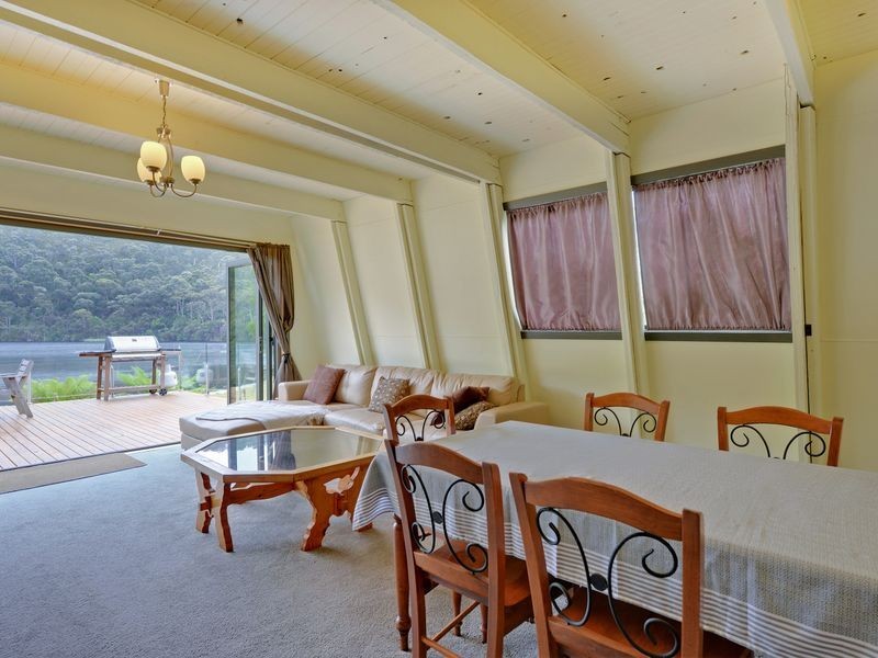 22 Tink Taylor Avenue, Sisters Beach TAS 7321