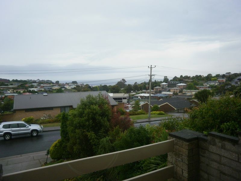 95 Grandview Avenue, Burnie TAS 7320