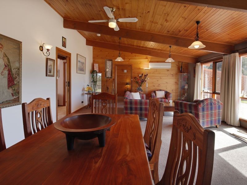 107 Old Bass Highway, Wynyard TAS 7325